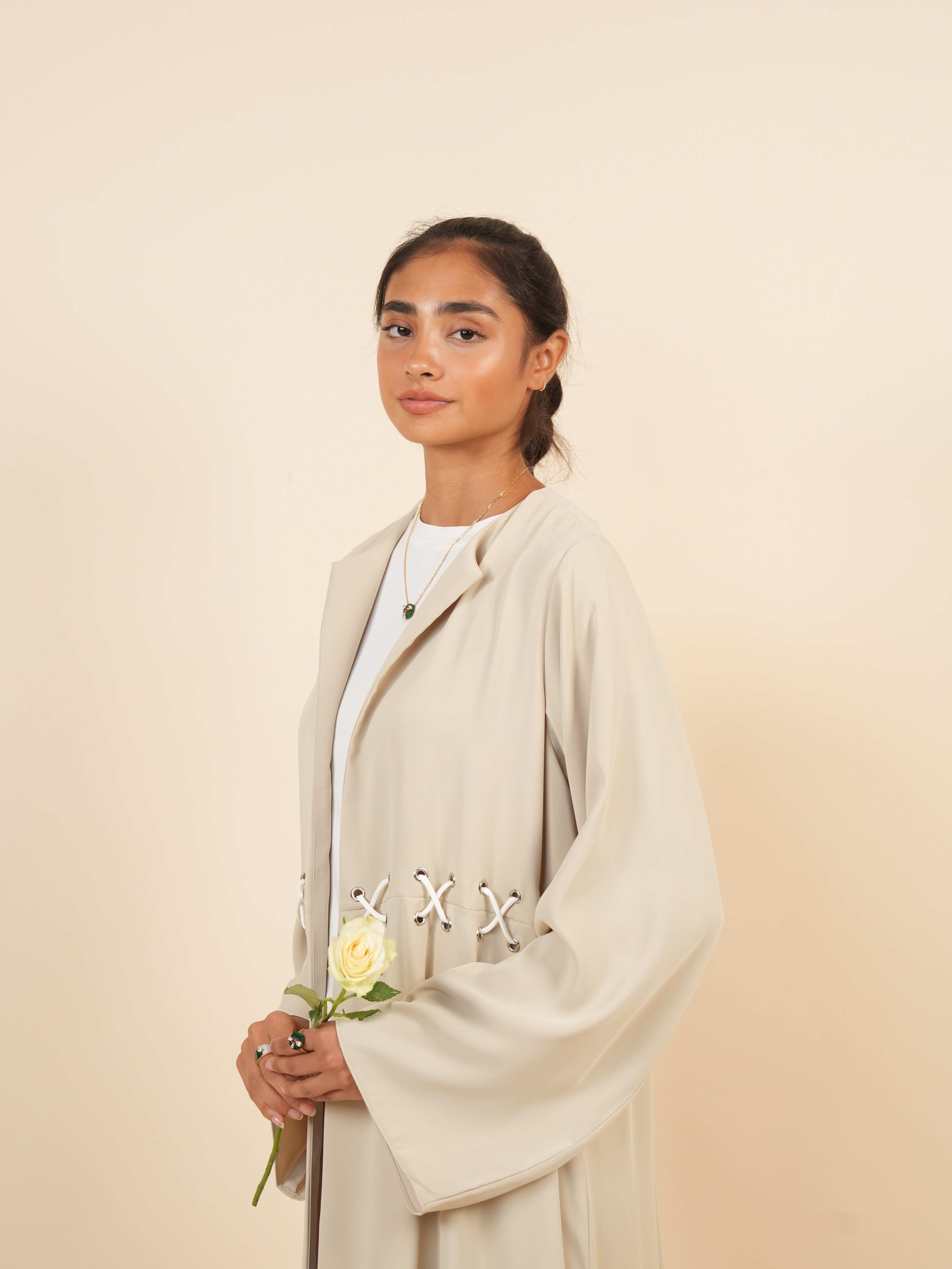 Reem - Beige