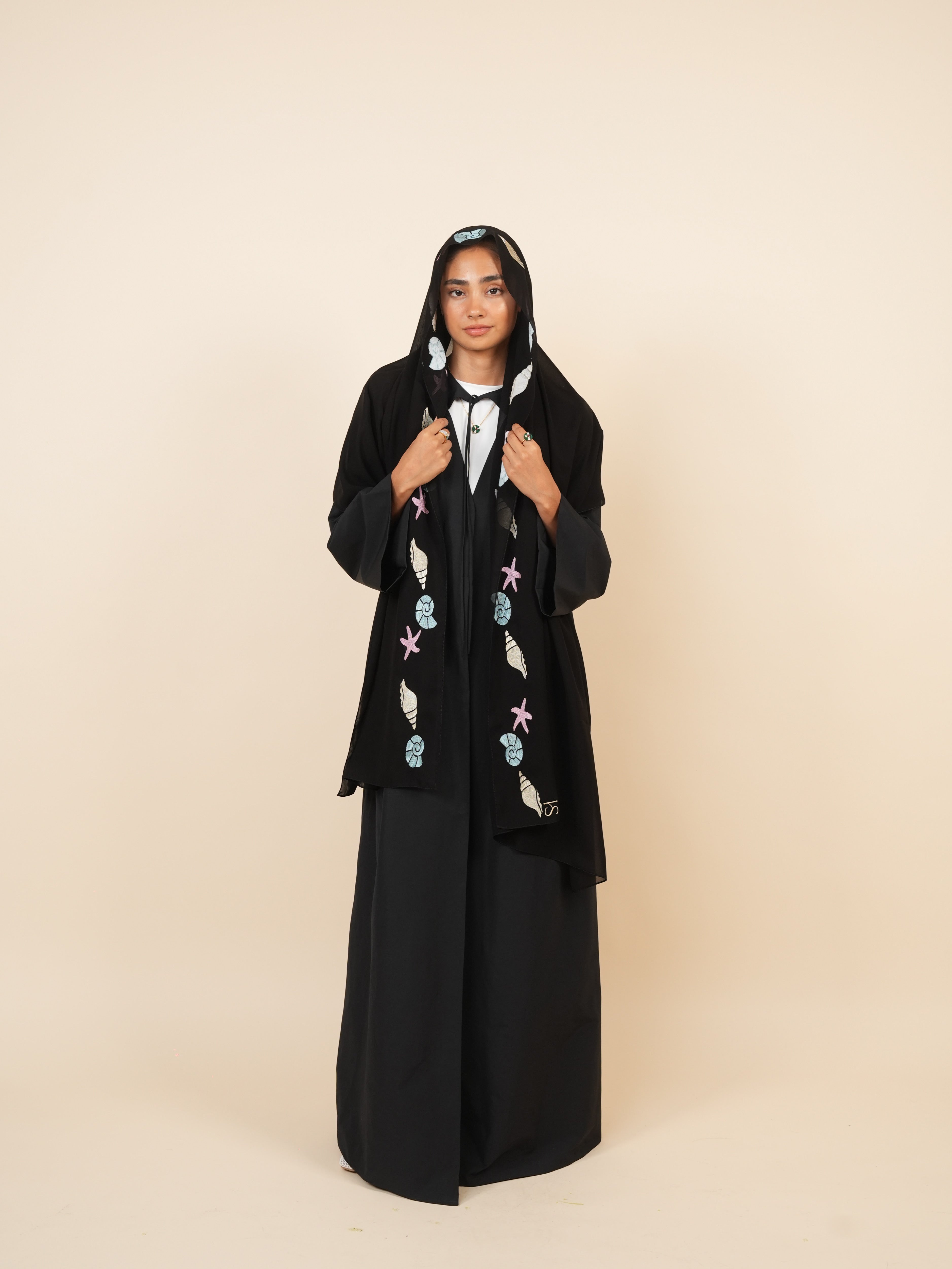 Nour - Black