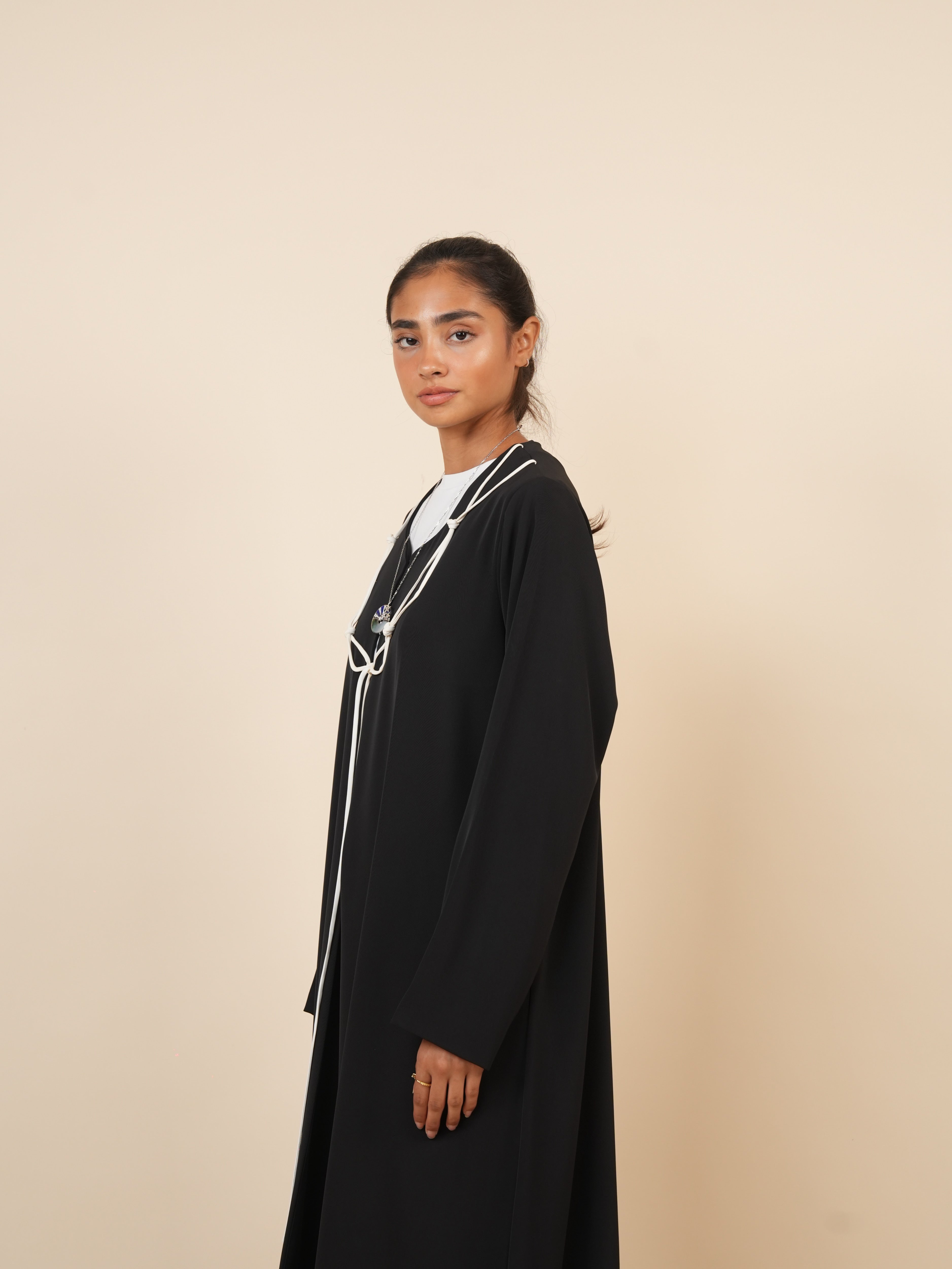 Hind - Black