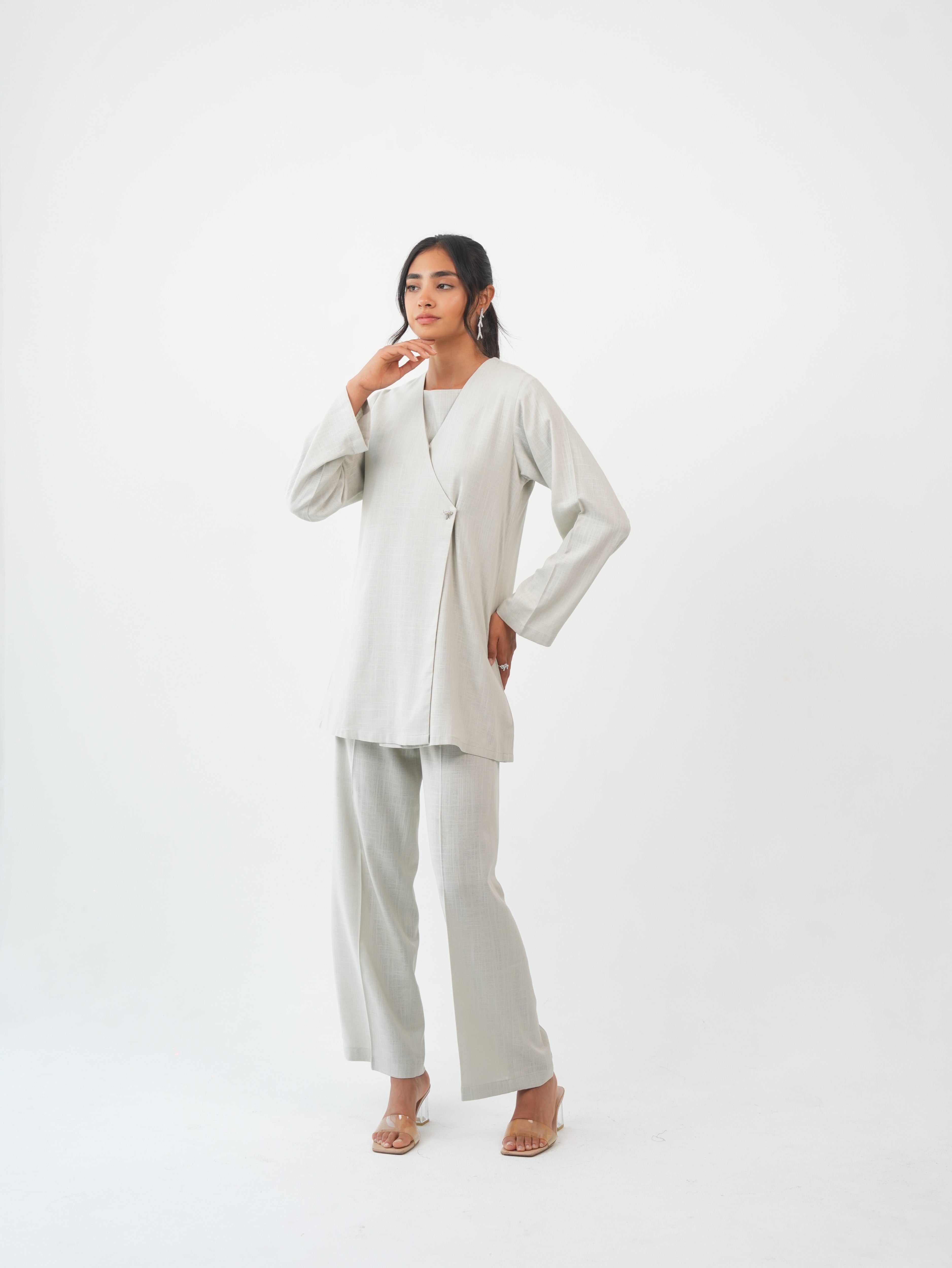 MAHA - Ivory Sand