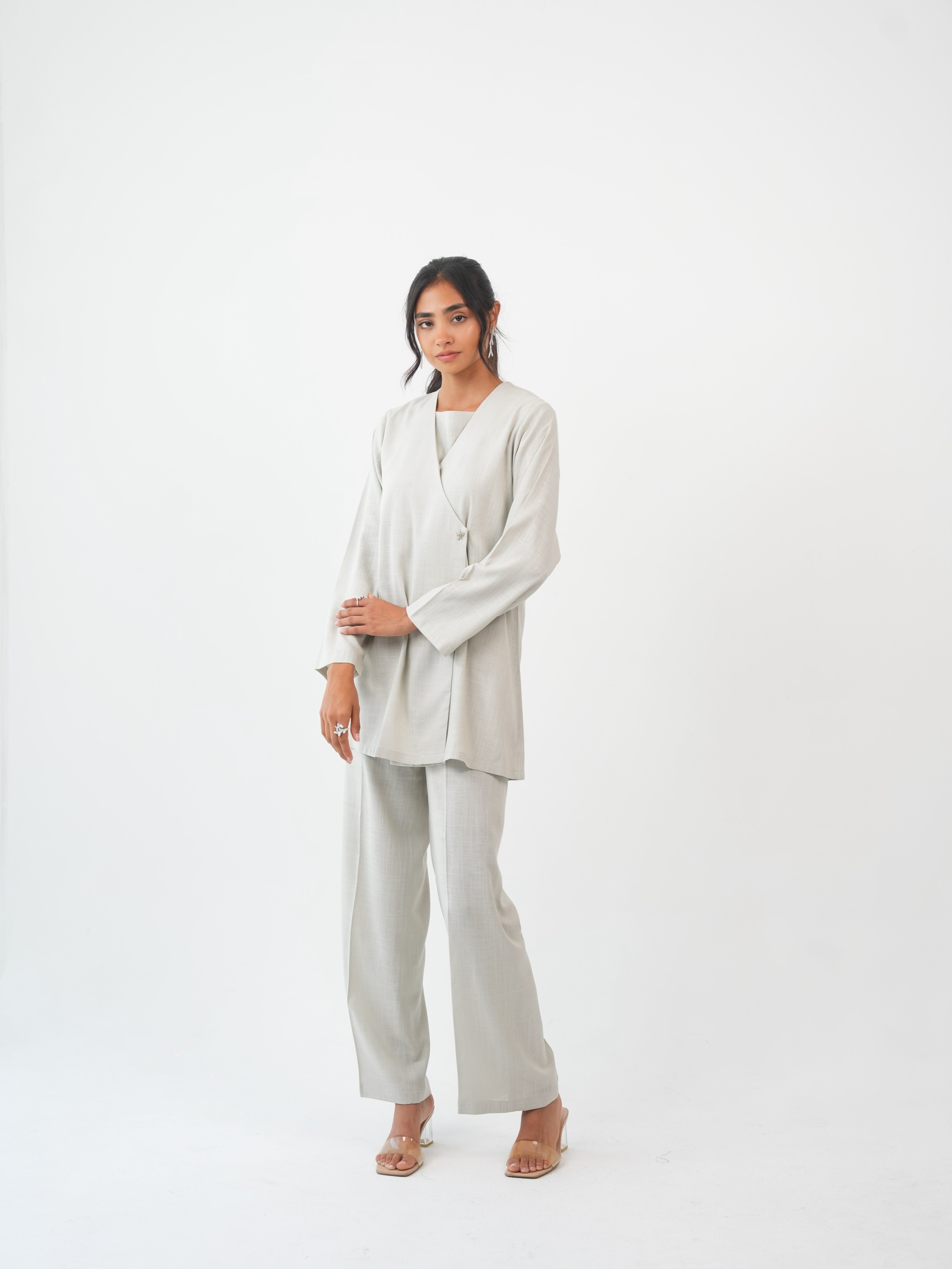 MAHA - Ivory Sand