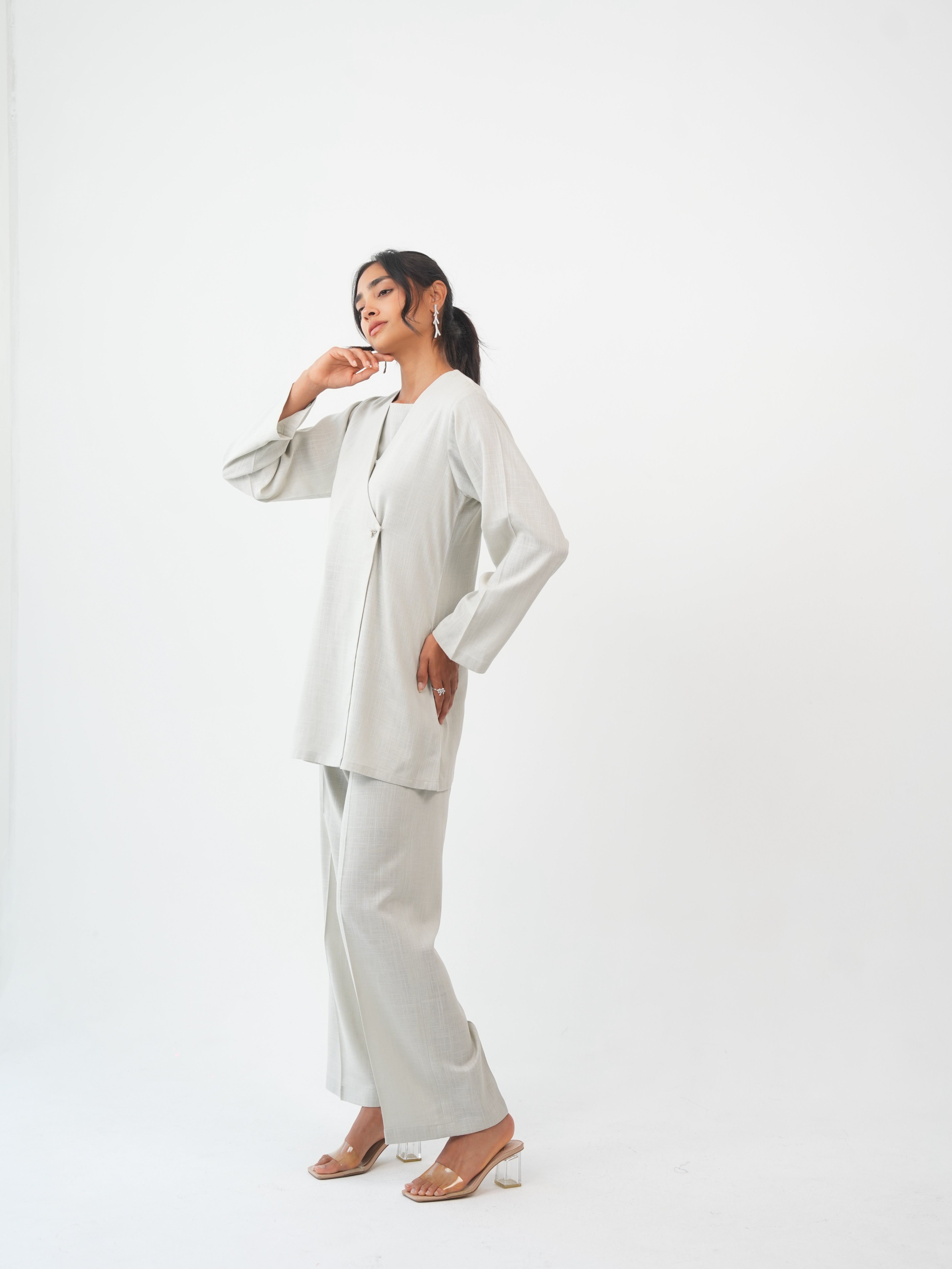 MAHA - Ivory Sand