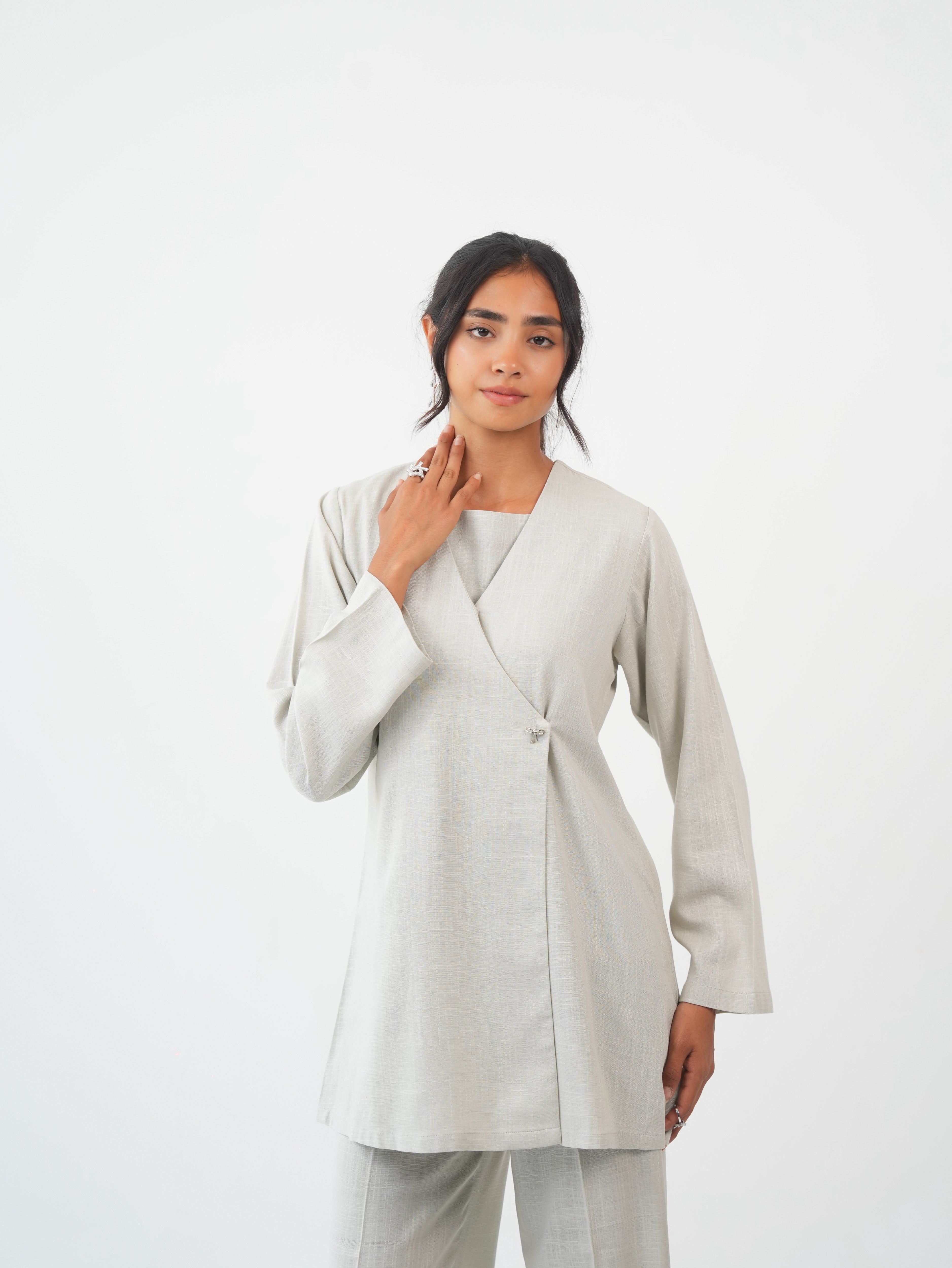 MAHA - Ivory Sand