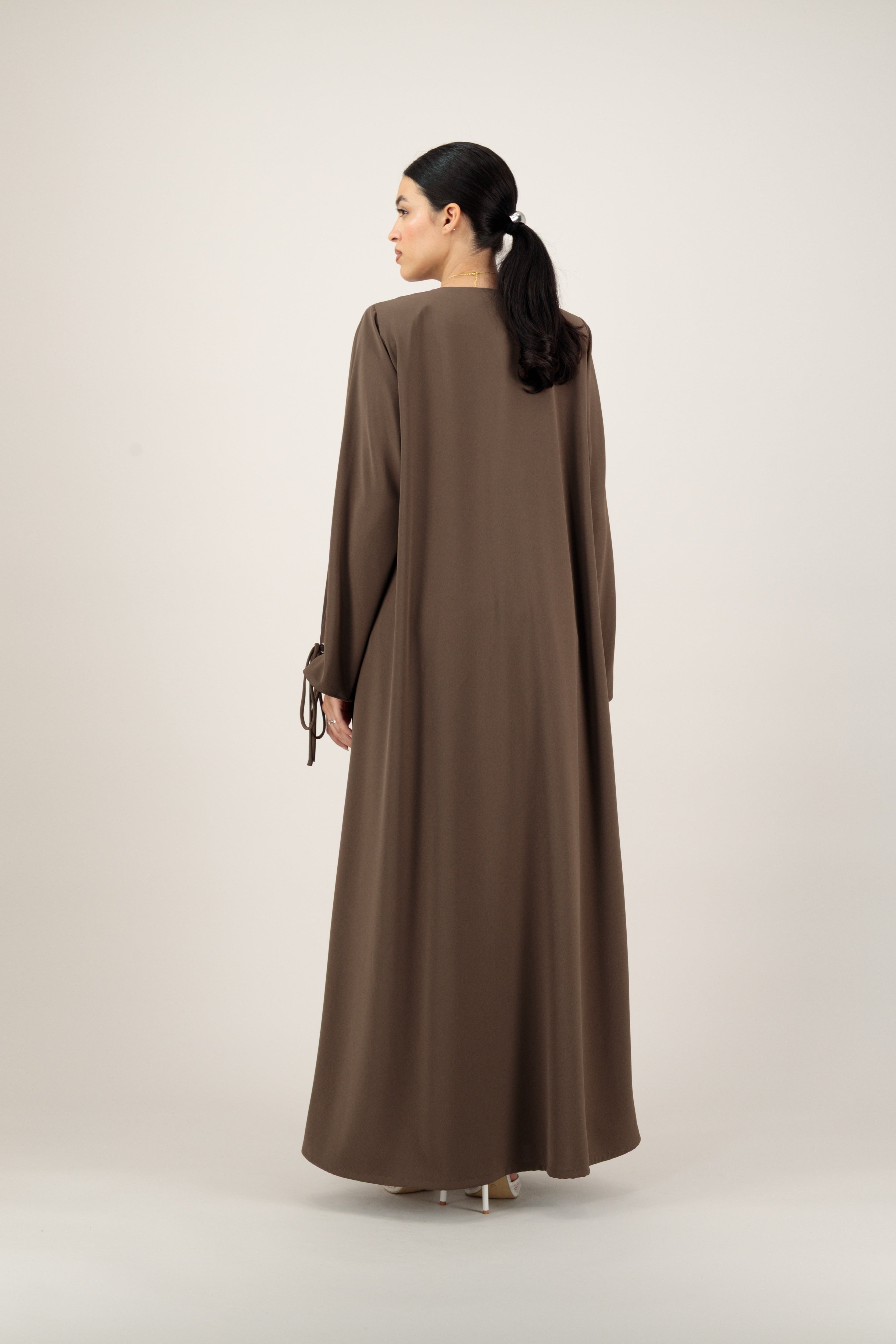 LEEN - BROWN