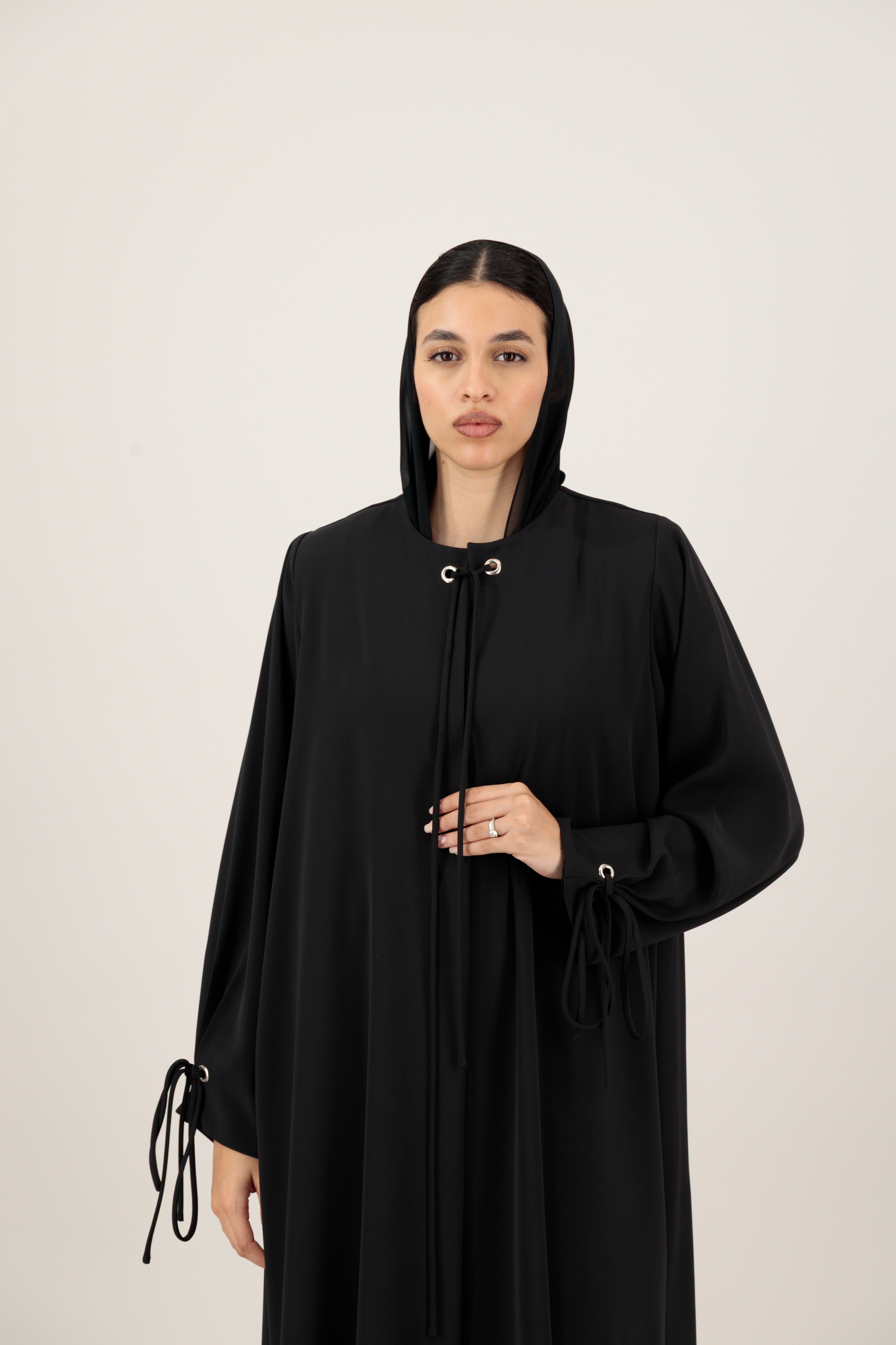 LEEN - BLACK